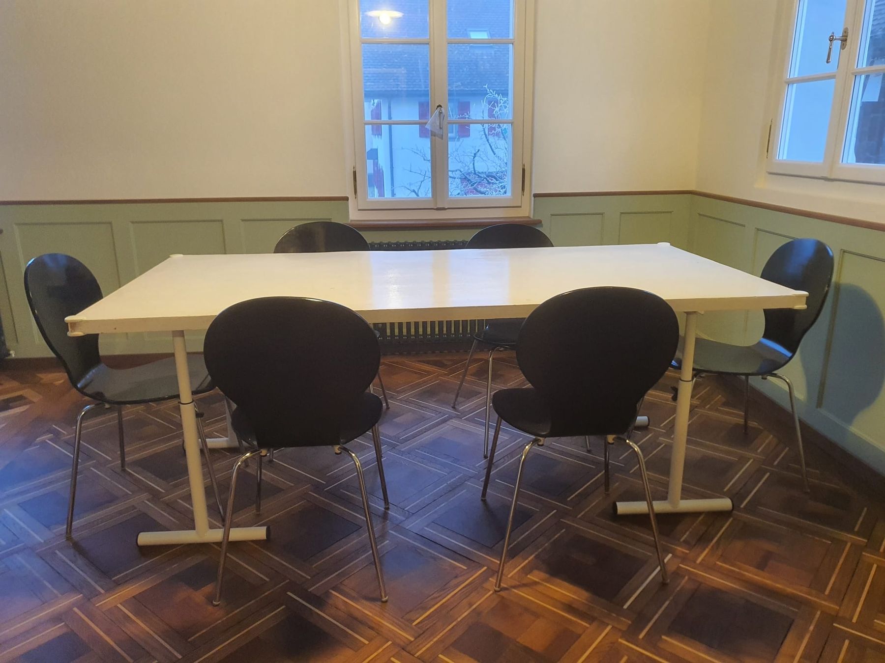 Stühle: 6x Designer Stühle in Schwarz – Gebraucht aus Hünenberg von mar_vqb7 3