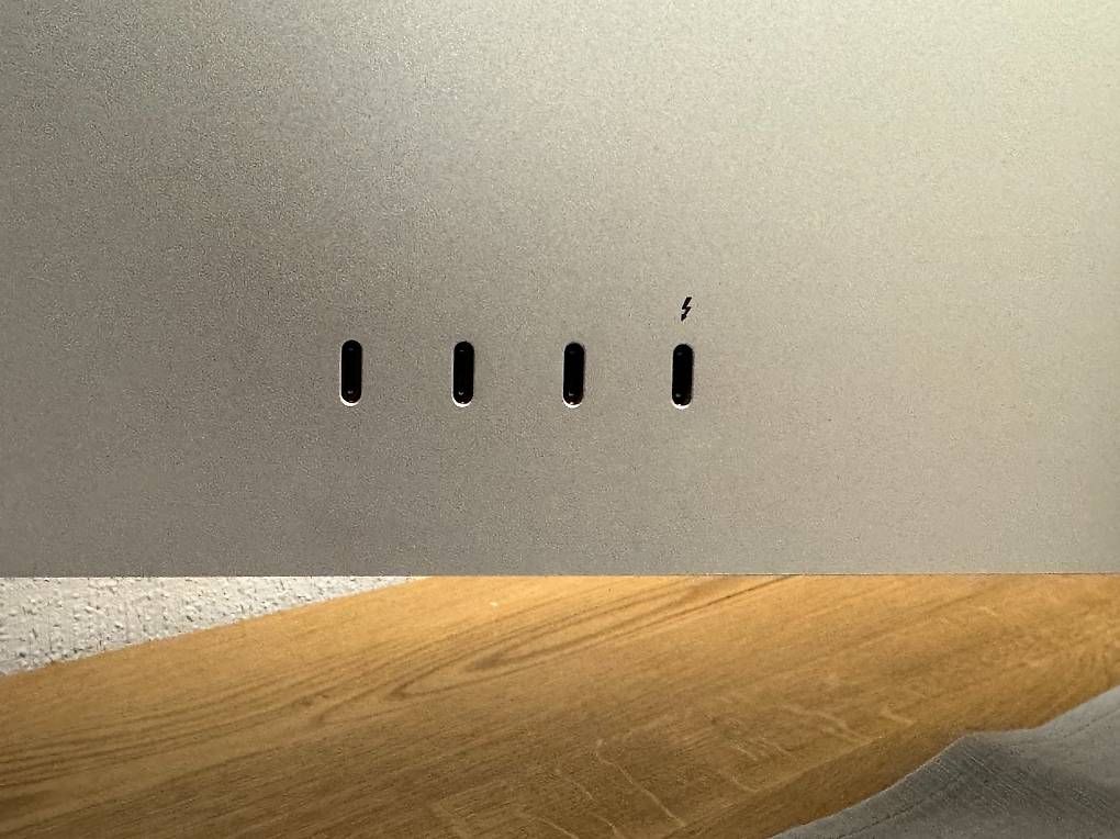 Monitore: Apple Studio Display 27" (2022) – Gebraucht aus Montreux von HecGar 2