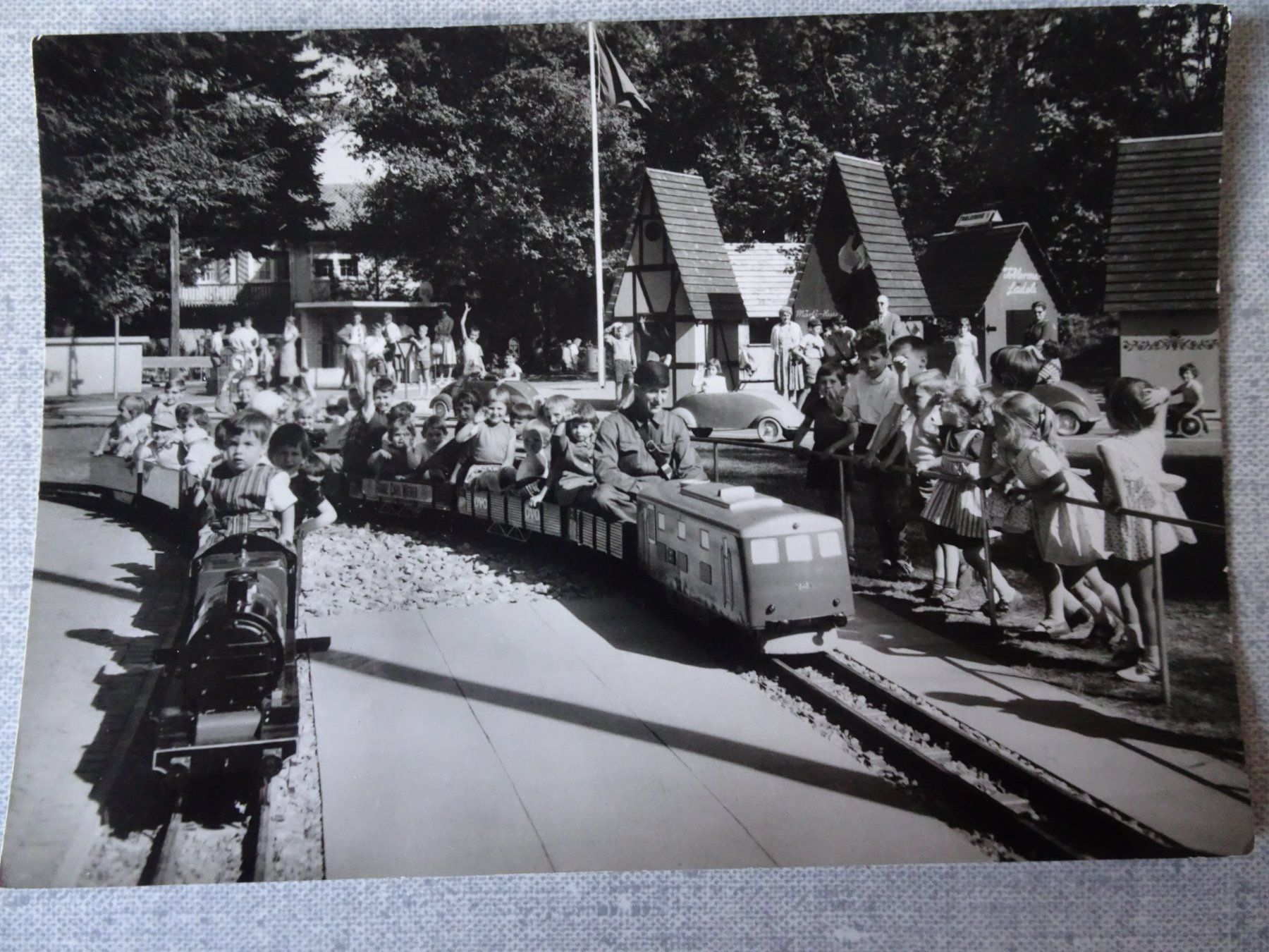 Cartoline postali: Gurten place de jeux – Usato da Biel/Bienne venduto da Ligurie 1