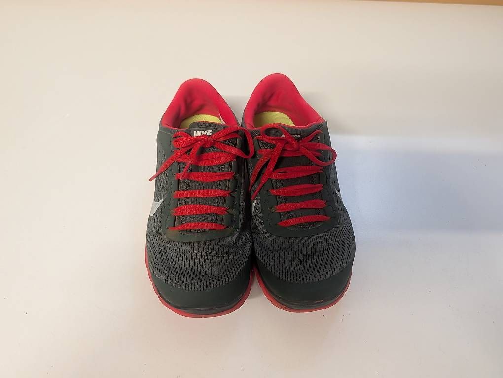 Nike Scarpe da uomo: Chaussures de course Nike Free – Usato da La Chaux-de-Fonds venduto da OmerovicBekir 1