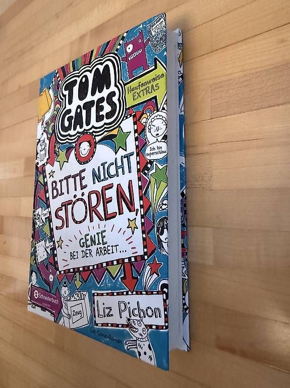 Bücher: Tom Gates Buch Bitte nicht stören – Gebraucht aus Buchs AG von Cres3 4