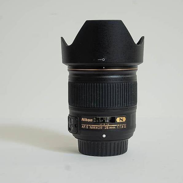 Nikon Objektive: Nikon 28 mm f1.8 G – Gebraucht aus Ibach von querformat62