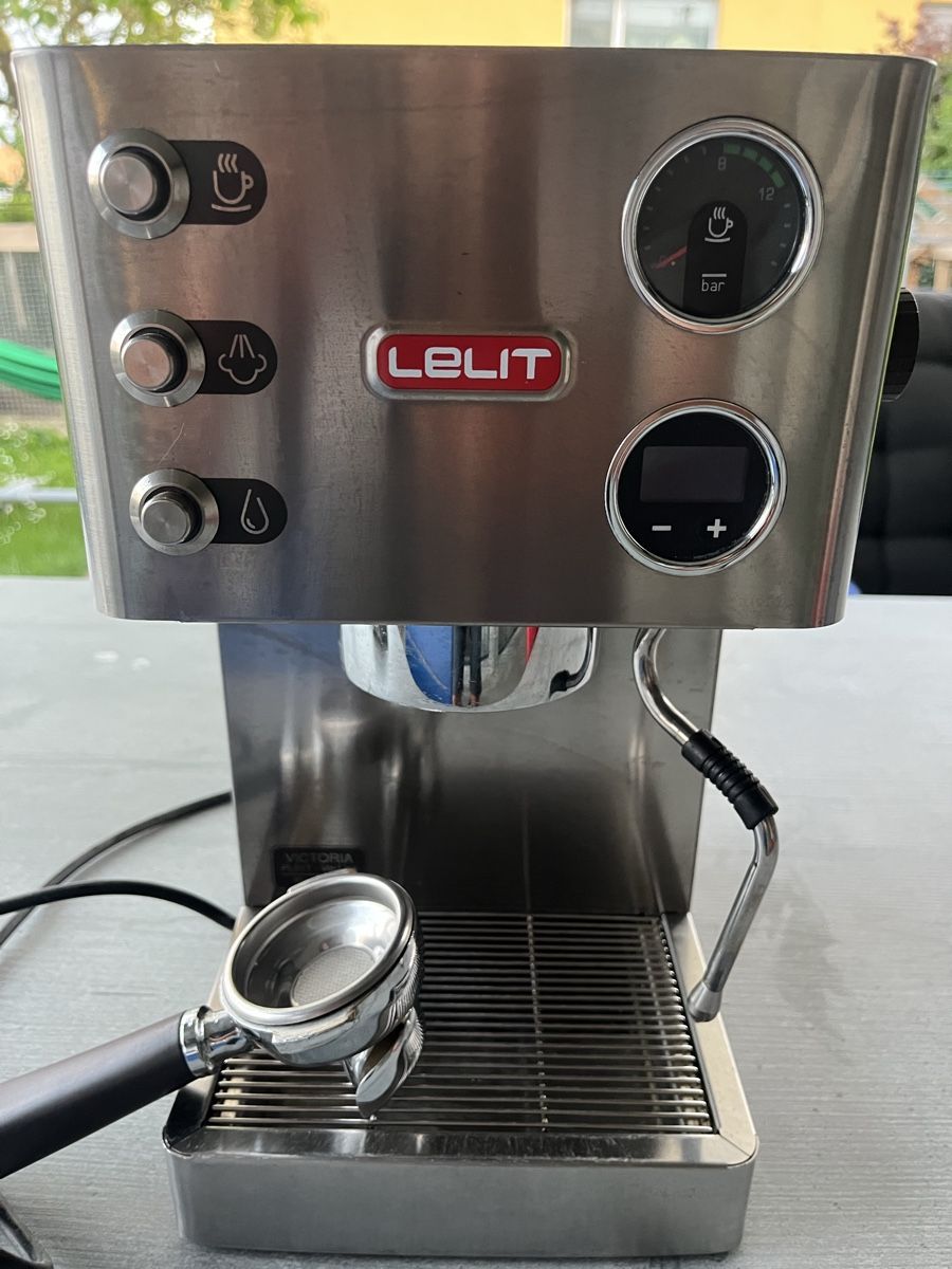 Lelit Machines à café & Machines à expresso: Lelit Kaffeemaschine Siebträger – D'occasion à Rickenbach LU par Haefliger03