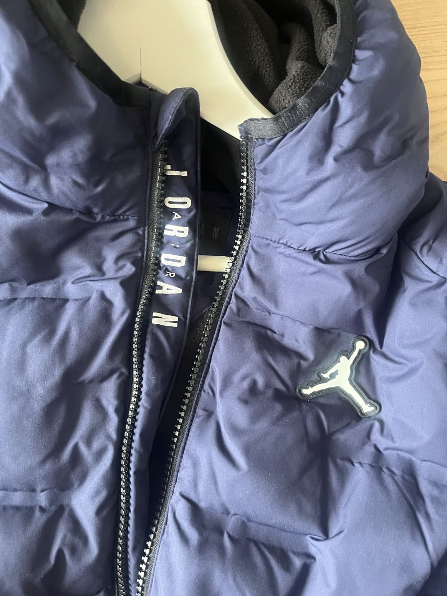 Giacche & Cappotti: Jordan Winterjacke Gr. 147-164  – Usato da Adliswil venduto da oktschuess10 2