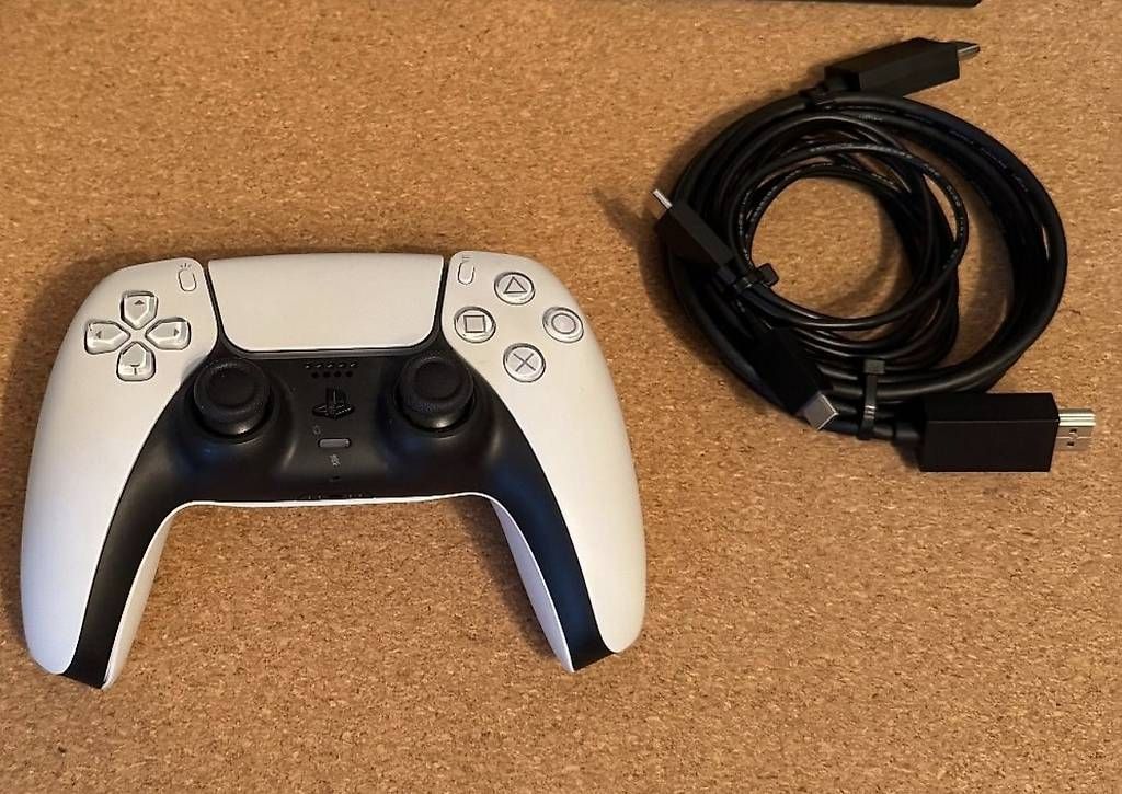 Konsolen: PS5 SLIM – Gebraucht aus Cugnasco von Ric72 1