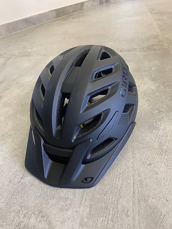 Giro Caschi: Casque vtt Giro – Nuovo (secondo la descrizione) da Neuchâtel venduto da mino66 4