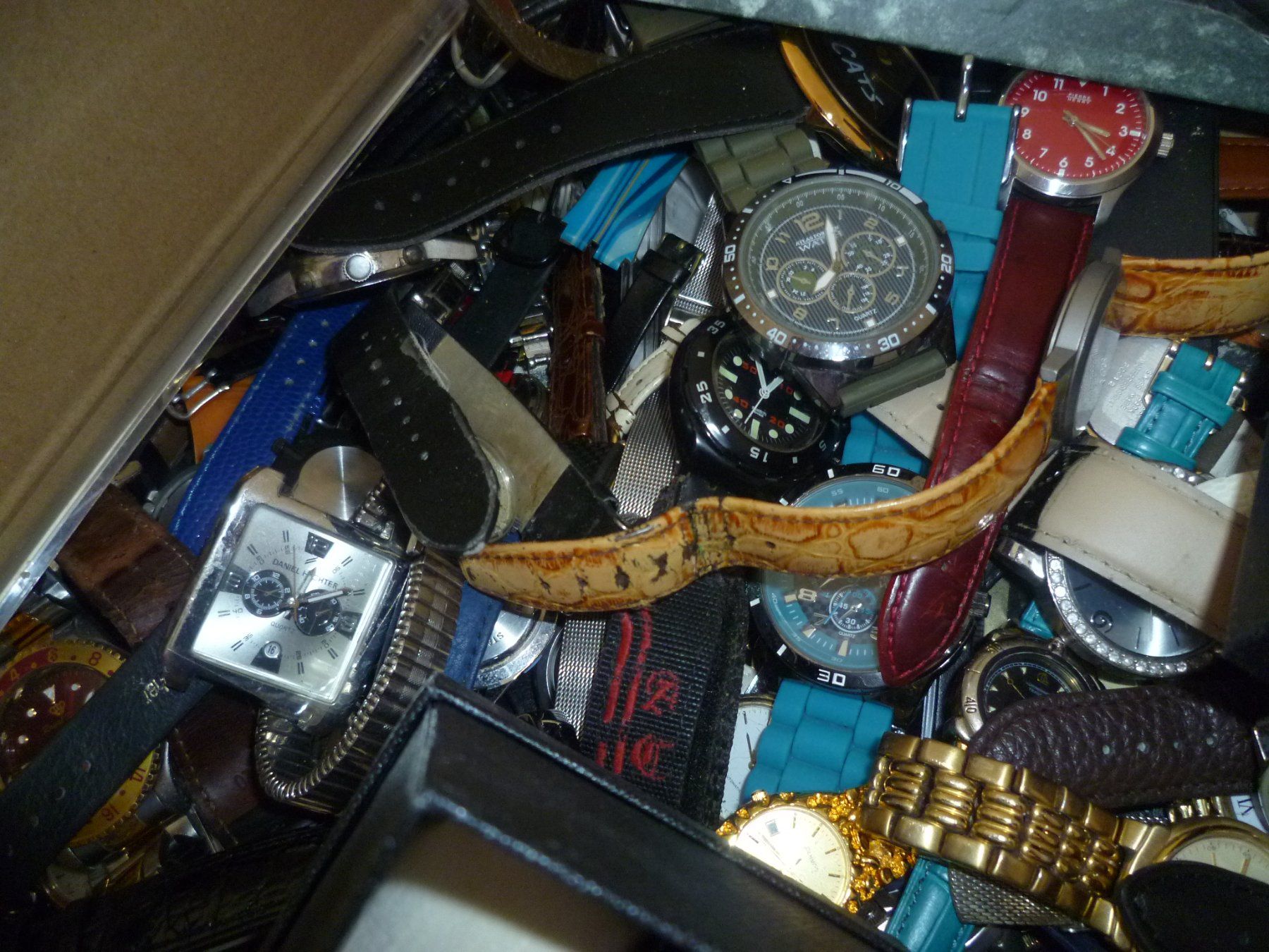 Montres: UHRENLOT CA. 11KG – Défectueux à Hombrechtikon par Minerva_x2 7