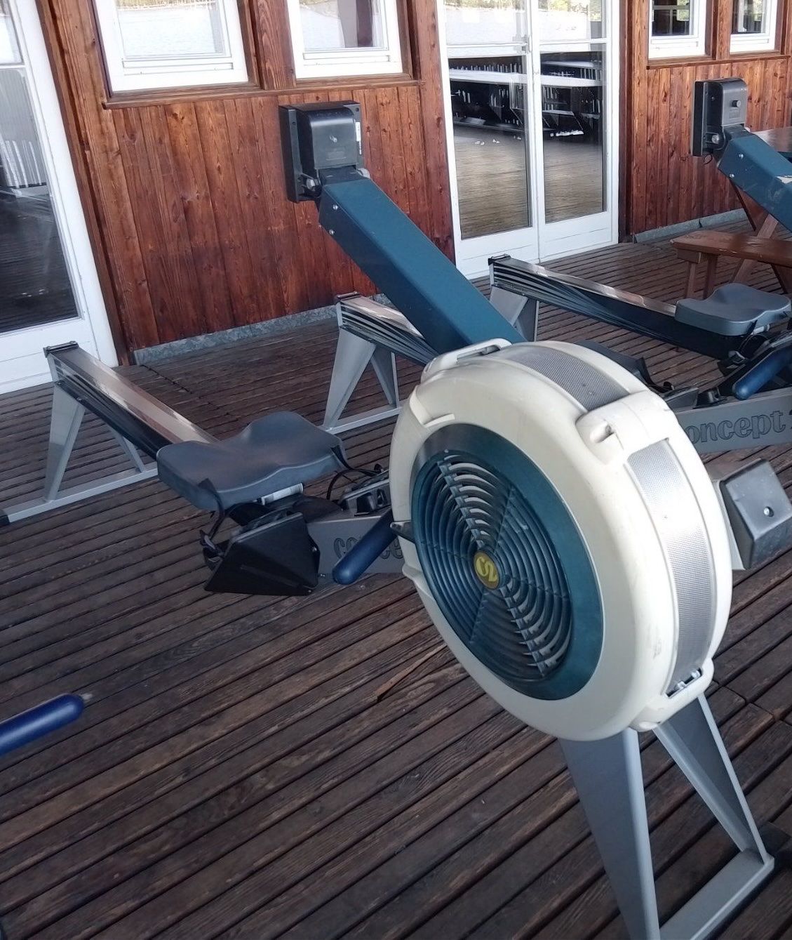 Concept 2 Vélos d'appartement: Ruderergometer Concept 2 mit PM4 Ergometer Rudermaschine – D'occasion à Zürich par Zuerich_Seebach