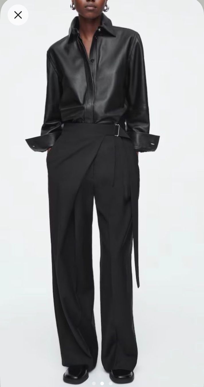 Cos Pantaloni: COS 100% Wool Pants – Usato da Nyon venduto da Avido_Dollars 2