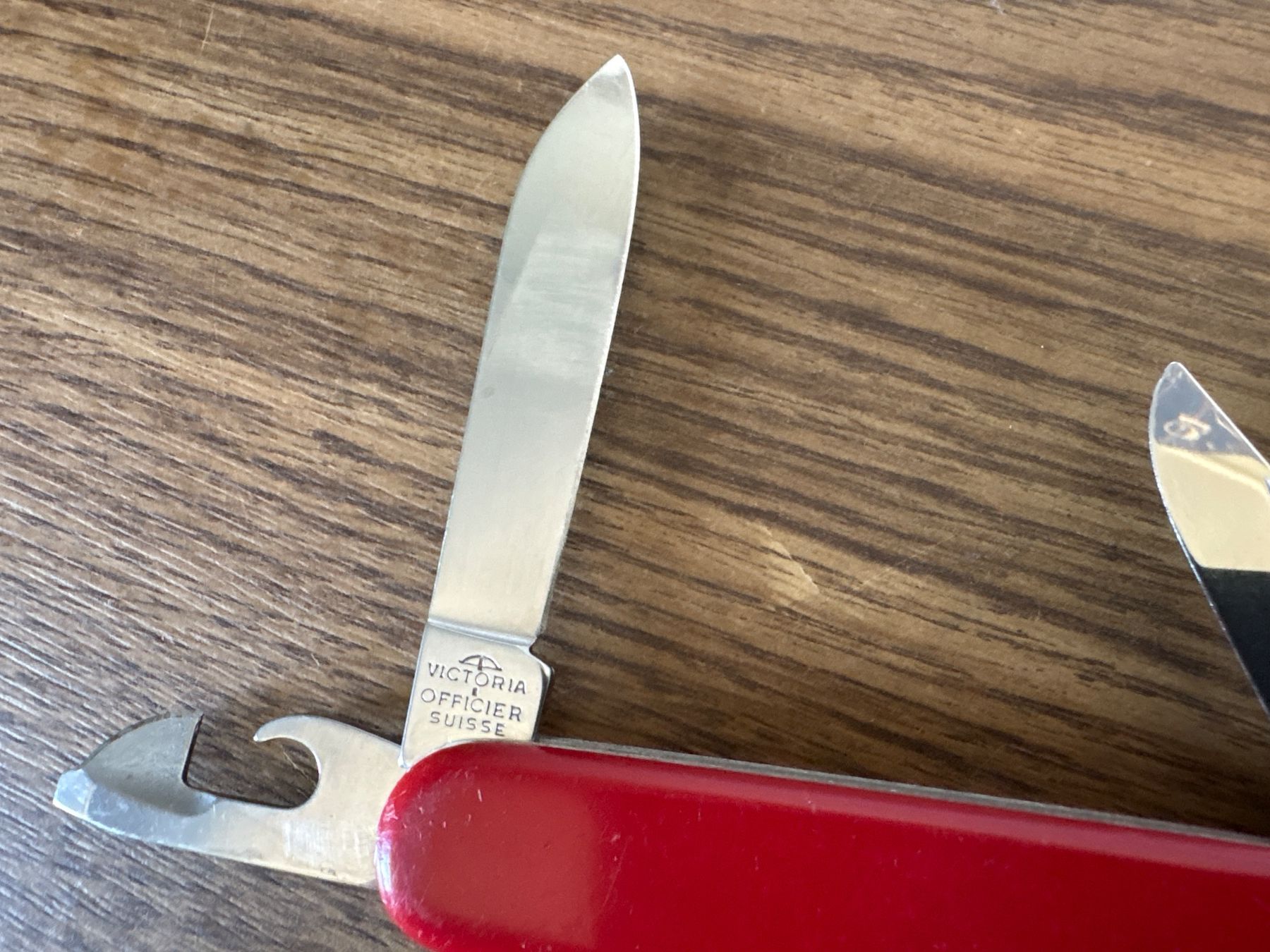 Victorinox Coltelli tascabile: VICTORINOX - VICTORIA - Sackmesser - 9cm – Usato da Andwil SG venduto da Rainboli 4