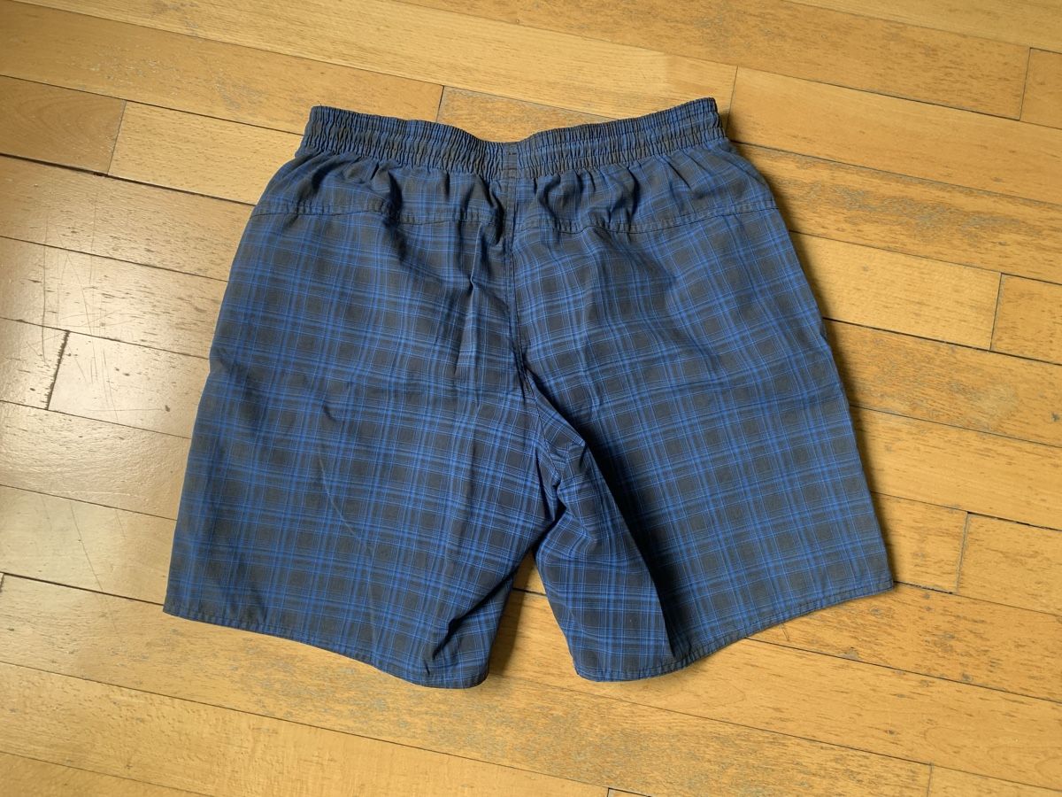 Adidas Pantaloni: Adidas Shorts M – Usato da Bern venduto da adip