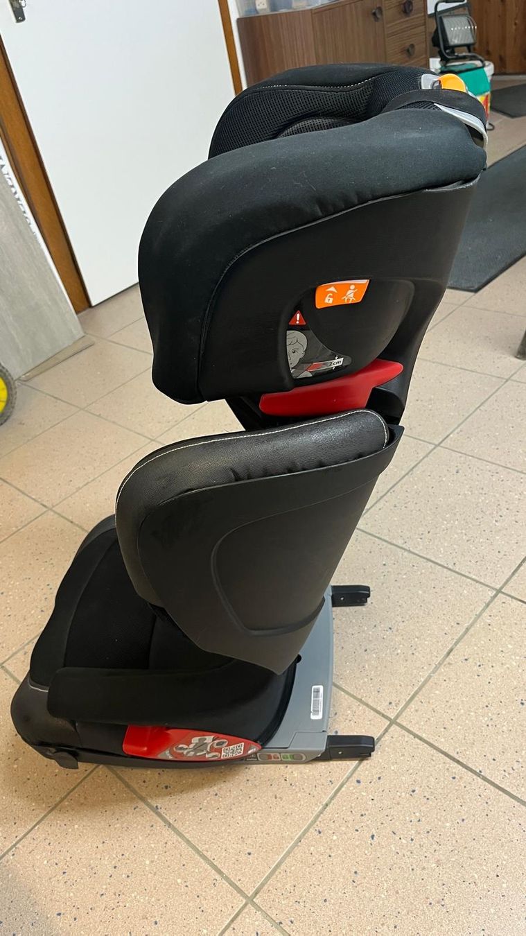 Chicco Auto-Kindersitze: siege voiture enfant chicco – Neu (gemäss Beschreibung) aus Mézières VD von ilikesecondhand 2