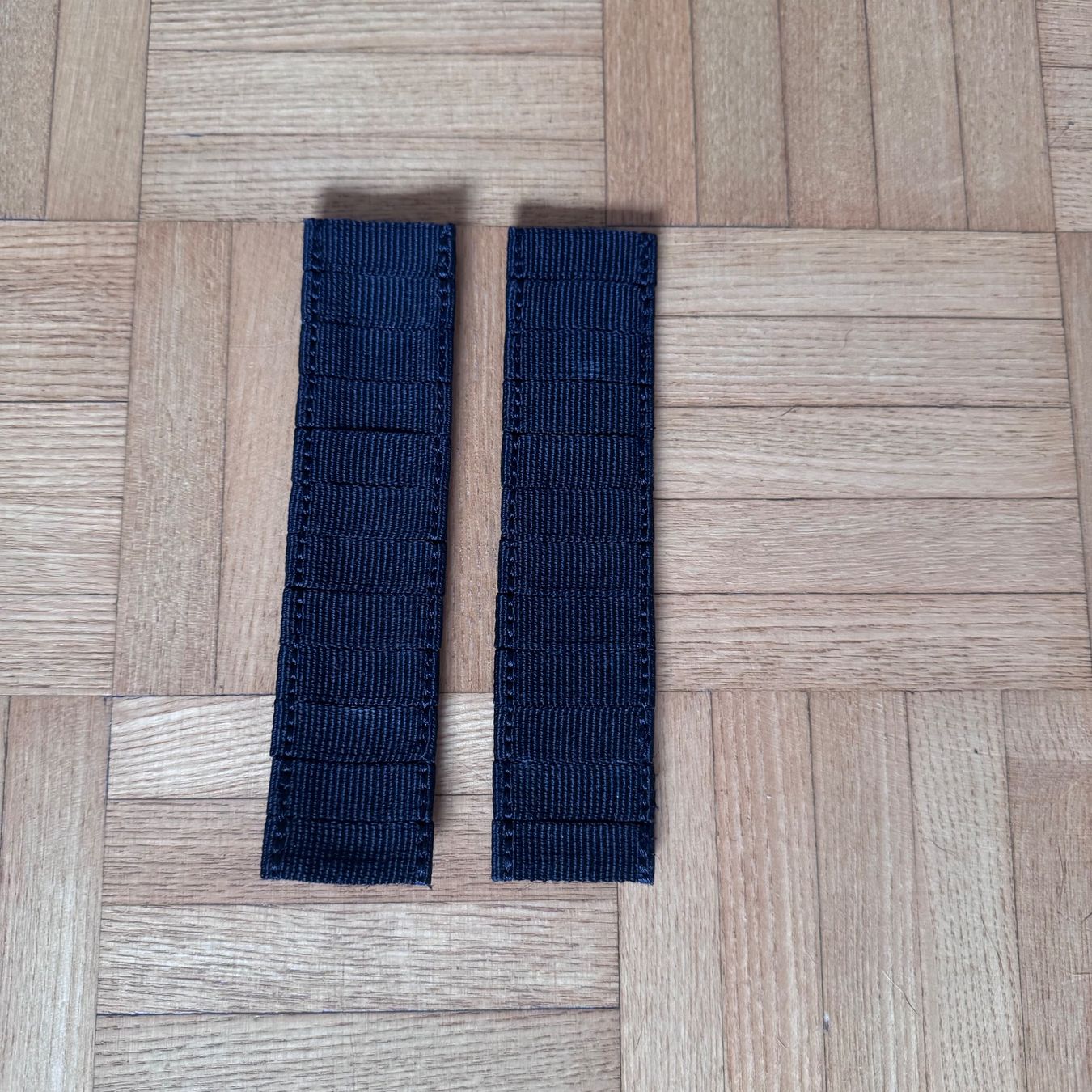 Supporti a parete: 5.11 Molle Klett Schwarz – Usato da Brügg BE venduto da ASG85
