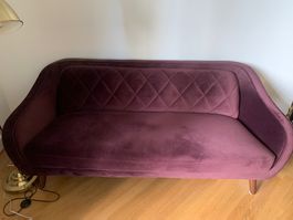 Schönes Violettes Sofa Interio Samt