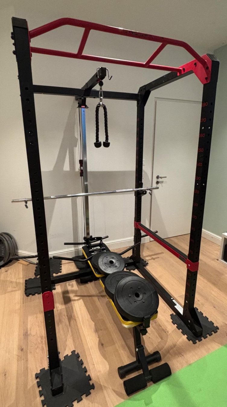 Decathlon Hometrainer: Decathlon workout station rack 900 – Usato da Bottmingen venduto da ste_y7dz