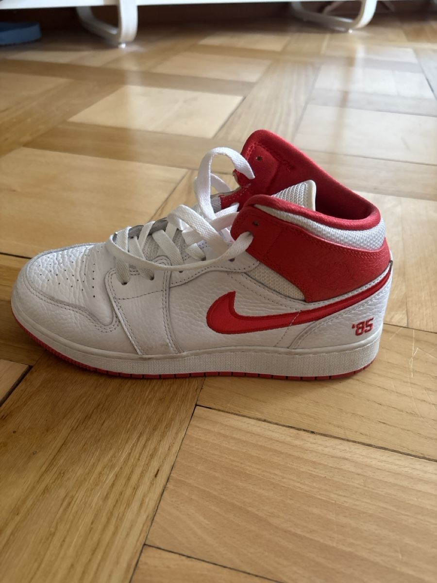 Nike Scarpe da uomo: Nike Sneaker – Usato da Bern venduto da Lydiixa 3