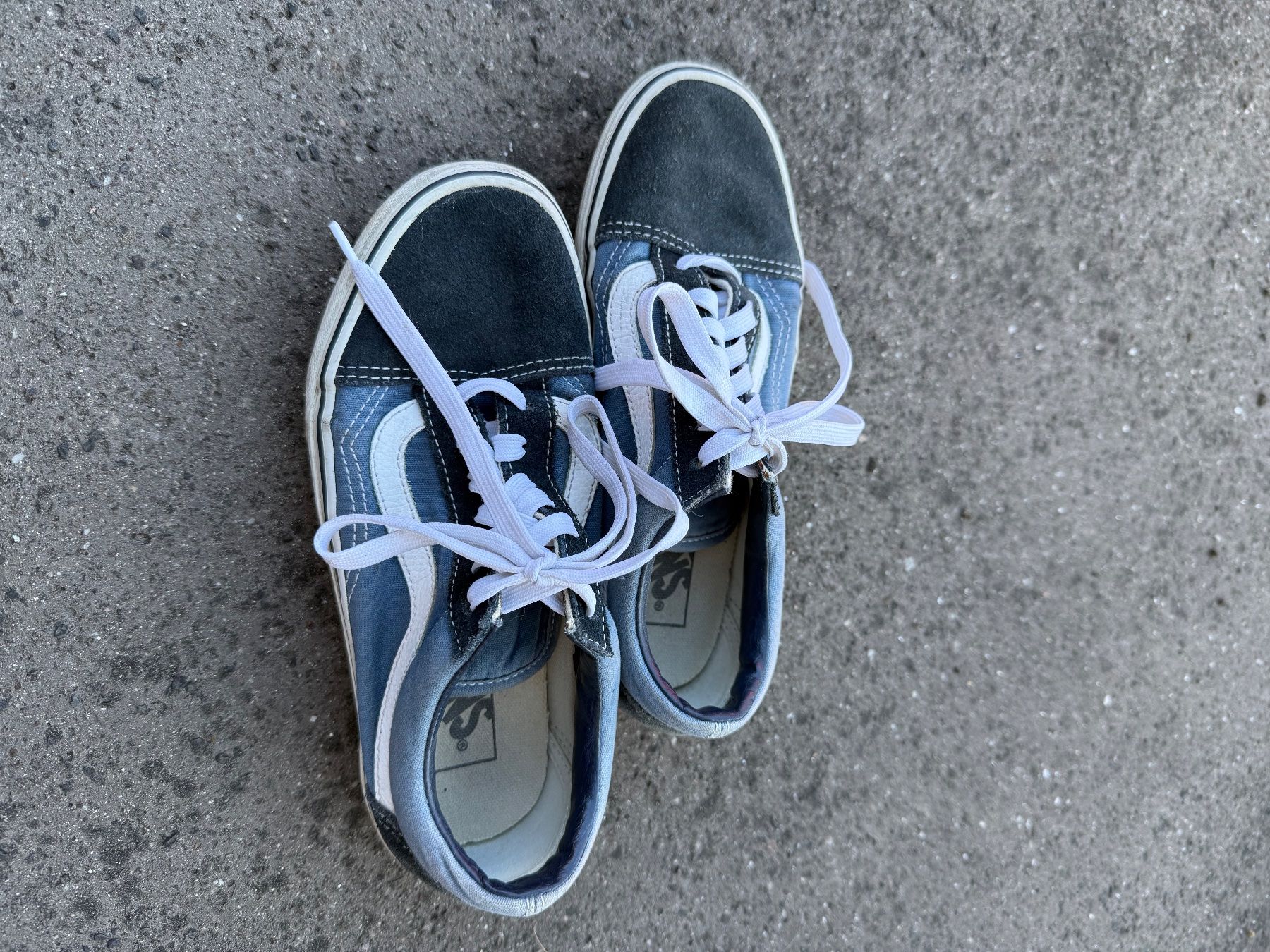 Vans Chaussures hommes: Vans blau weiss – D'occasion à Uettligen par Leoniexx 1