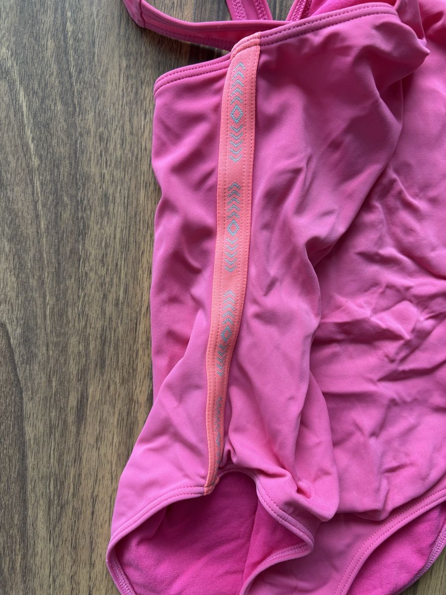 Decathlon Costumi da bagno & Bikini: Badekleid 12/13Jahre – Usato da Büsserach venduto da Zimtstaernli19 1