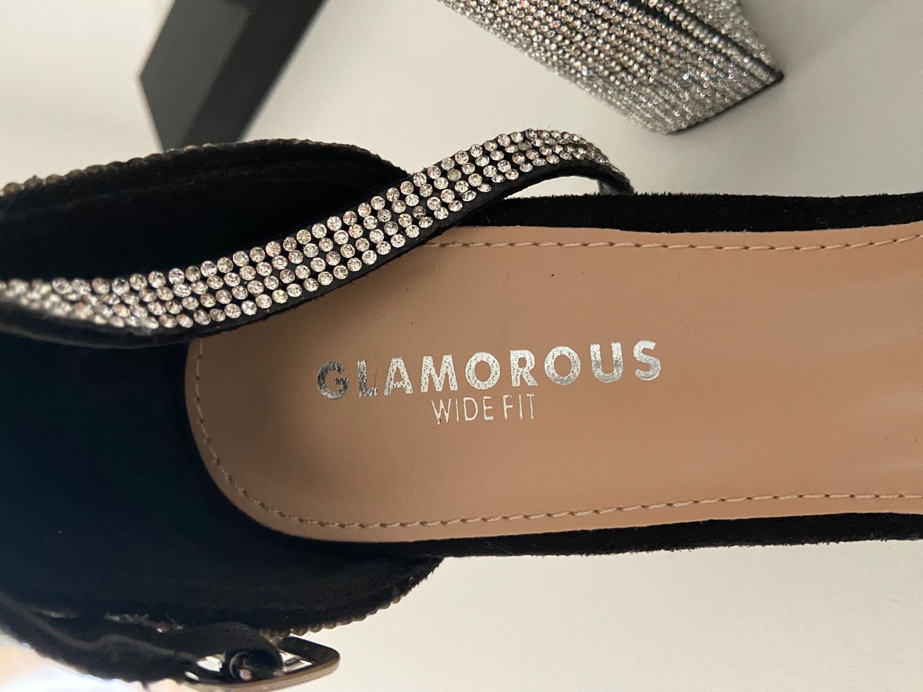 Damenschuhe: Sandalen High Heel/ Wide Fit – Neu (gemäss Beschreibung) aus Bülach von kittygismo 4