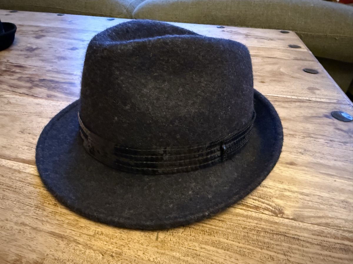 Copricapi, berretti & cappellini: Chapeau Kookai dès CHF 1.- – Usato da Commugny venduto da Flamantrose77 3
