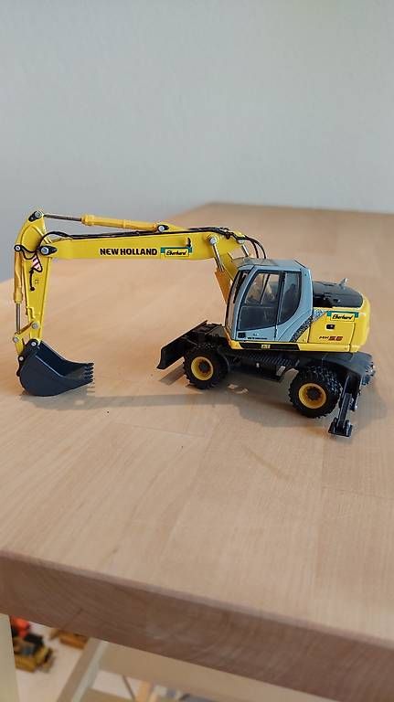 Escavatori: Model von Firma Eberhard (Bagger klein) – Usato da Ibach venduto da col_n2cs 1