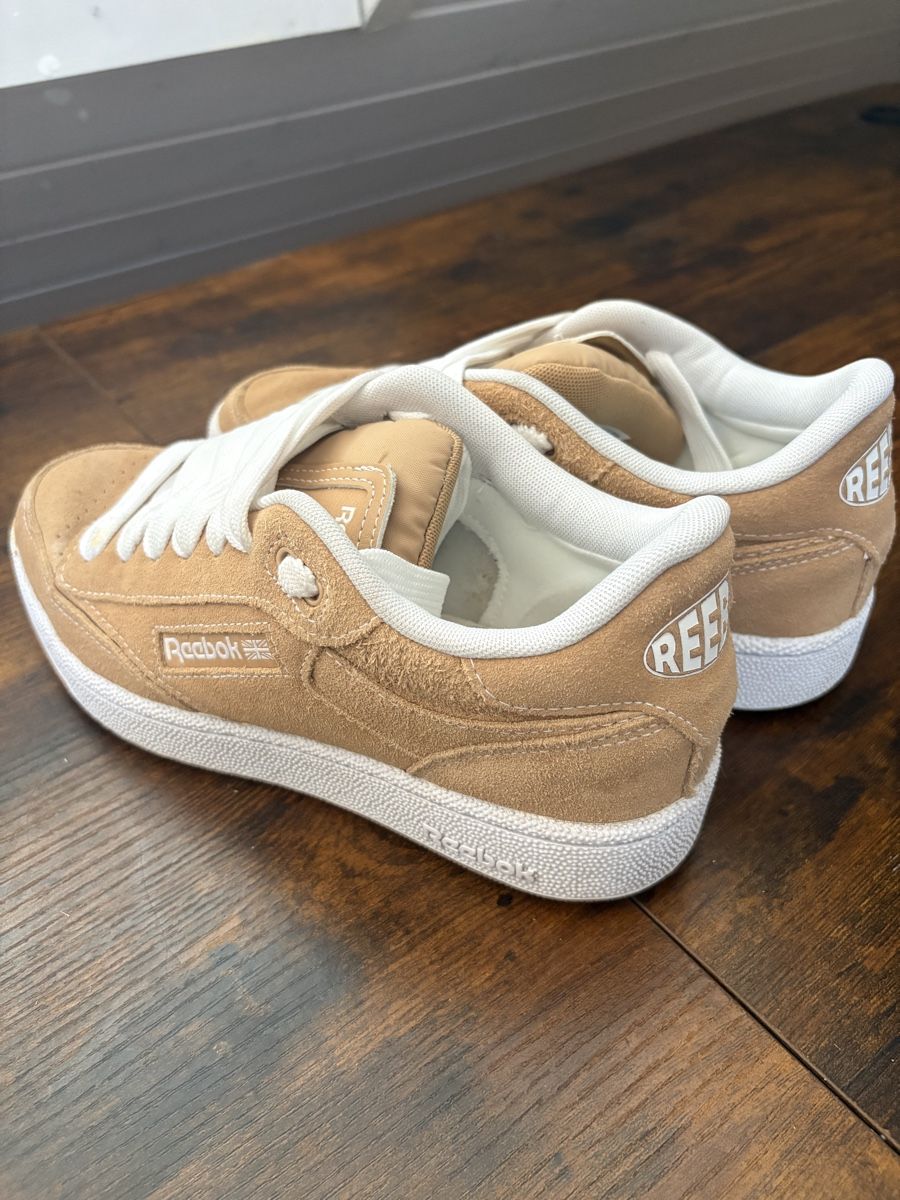 Reebok Scarpe da uomo: Reebok Schuhe 38.5 – Nuovo (secondo la descrizione) da Ehrendingen venduto da suurrlii 1