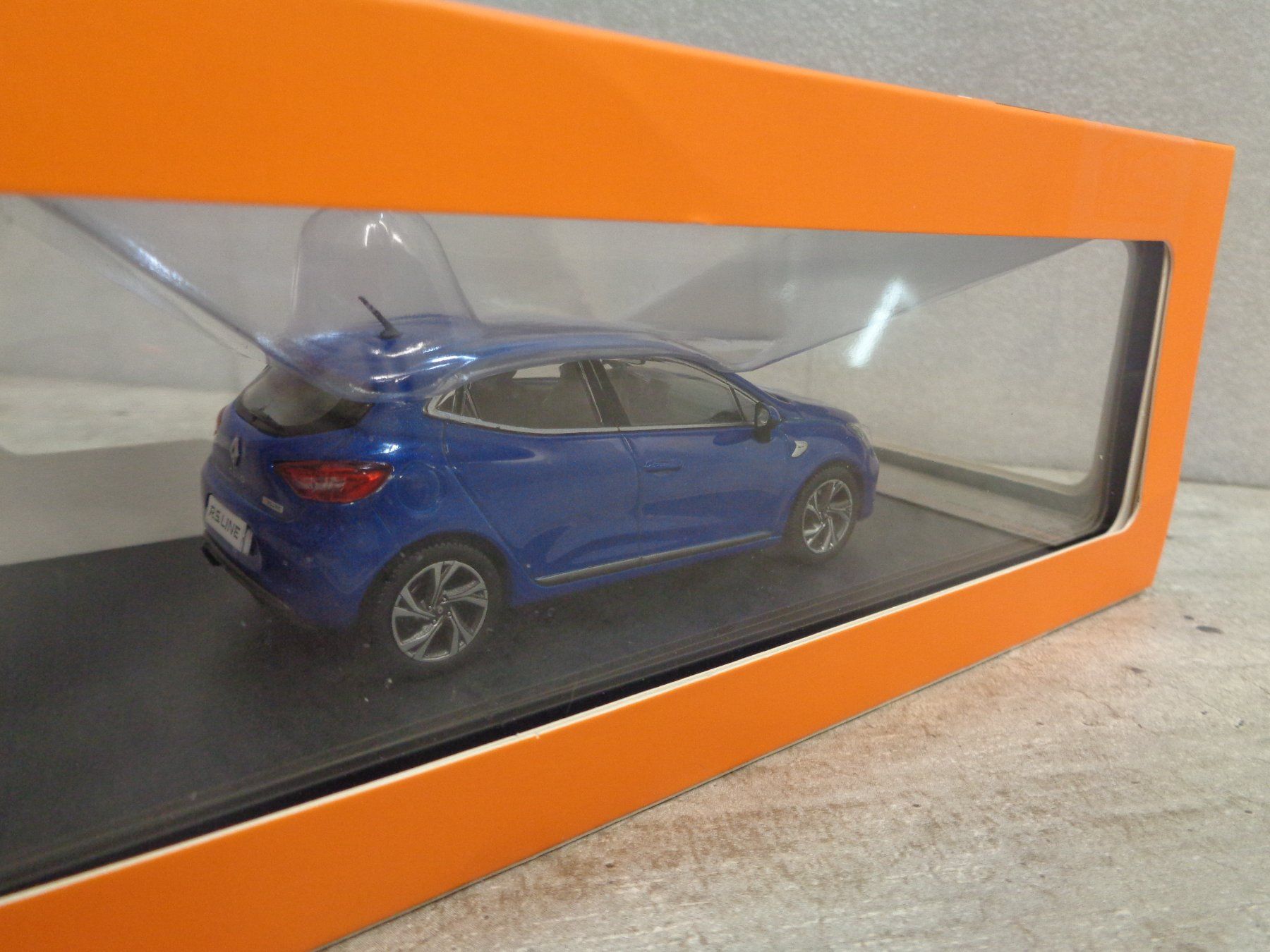 Renault Modellautos: 1:43 PremiumX Renault Clio RS Line 2019 – Neu und originalverpackt aus Reconvilier von rallycar 3