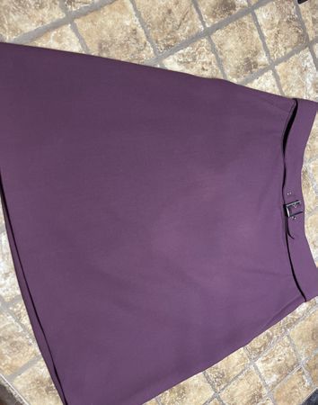 Hugo Boss Glamour Gonna bordeaux,tg M/L-per inverno 👍👍