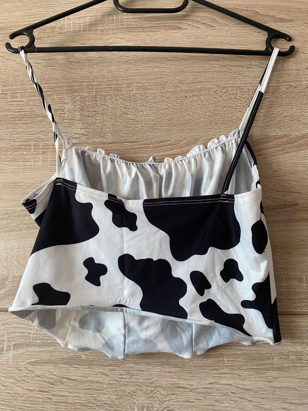 Shein Top: Crop top motif vache – Nuovo (secondo la descrizione) da Montreux venduto da iza_peche8 1