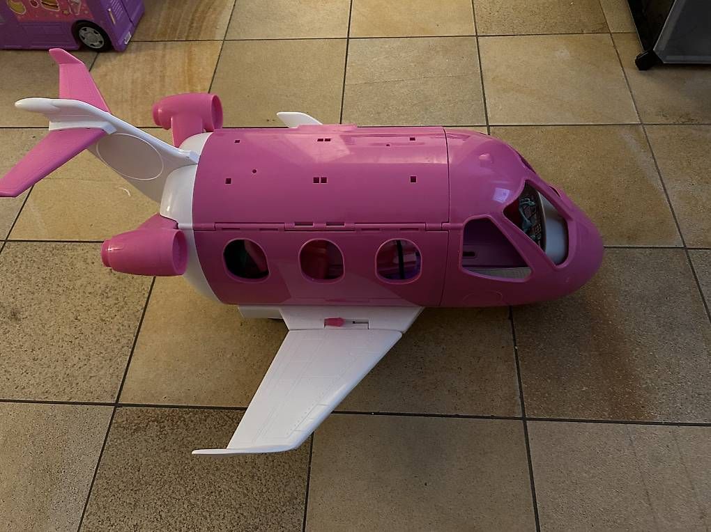 Giocattoli: Avion Barbie – Usato da La Chaux-de-Fonds venduto da tuoro25 2