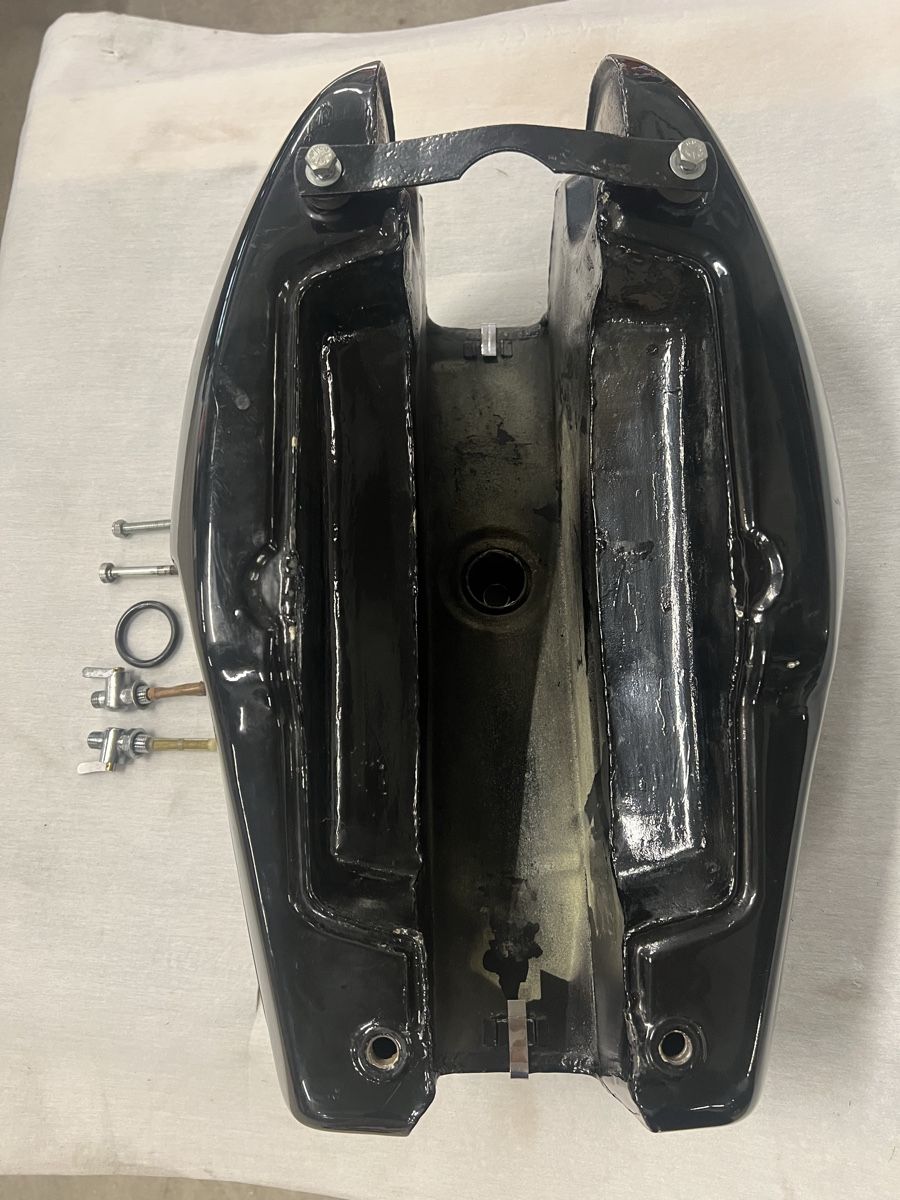 Triumph Accessori per altri veicoli: Triumph T140 Stahltank – Usato da Zürich venduto da Pan-Europ 3