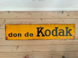 Altes Emailschild don de Kodak