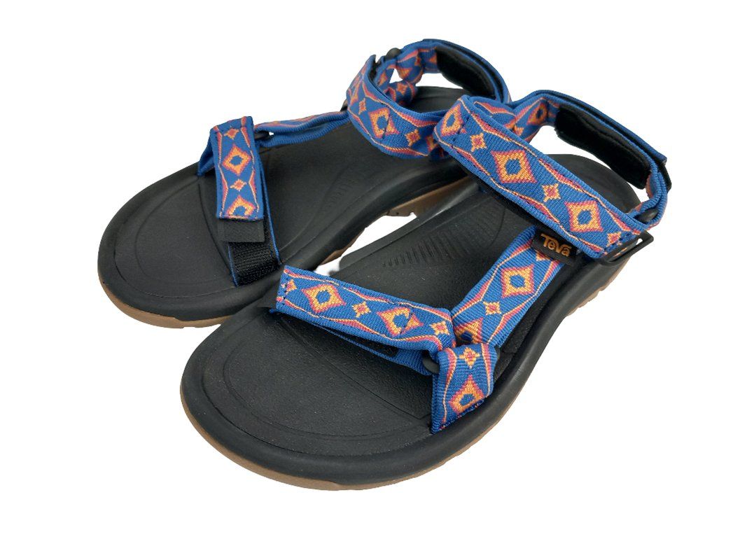 Teva Scarpe da donna: TEVA Archival Revival Collection 37 – Nuovo (secondo la descrizione) da Hünenberg venduto da Restwert_Zug