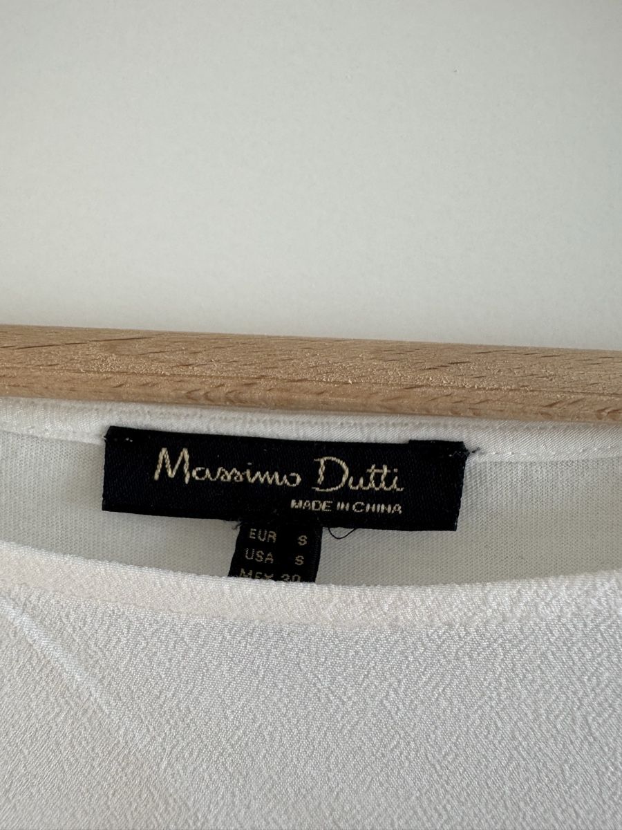 Massimo Dutti Tops: Massimo Dutti White Blouse, Size S, Elegant Details – Gebraucht aus Vesenaz von nat_mq8l 1