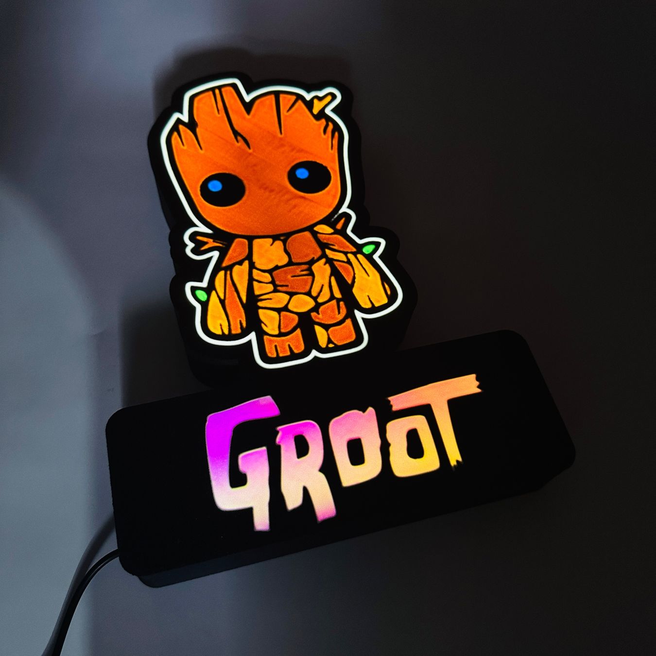 Lampade: Lightbox lumière led Groot RGB – Nuovo (secondo la descrizione) da Vicques venduto da PAMB3D 1