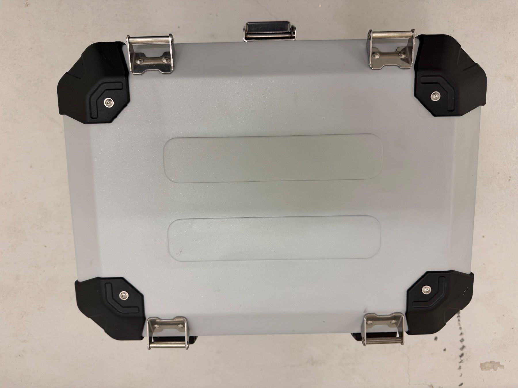 Topcase: Motorrad Topcase von MyTech 58l Alu – Usato da Rickenbach b. Wil venduto da explorer1200 7