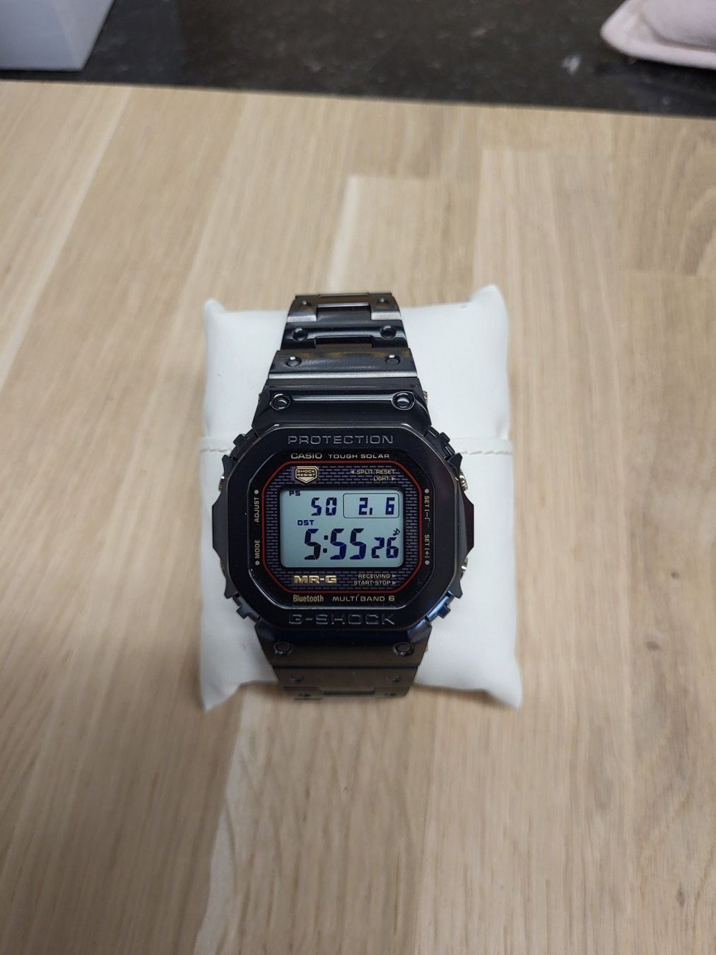 Casio Orologi: Casio MRG-B5000B-1DR – Usato da Unterschächen venduto da Sberu 3