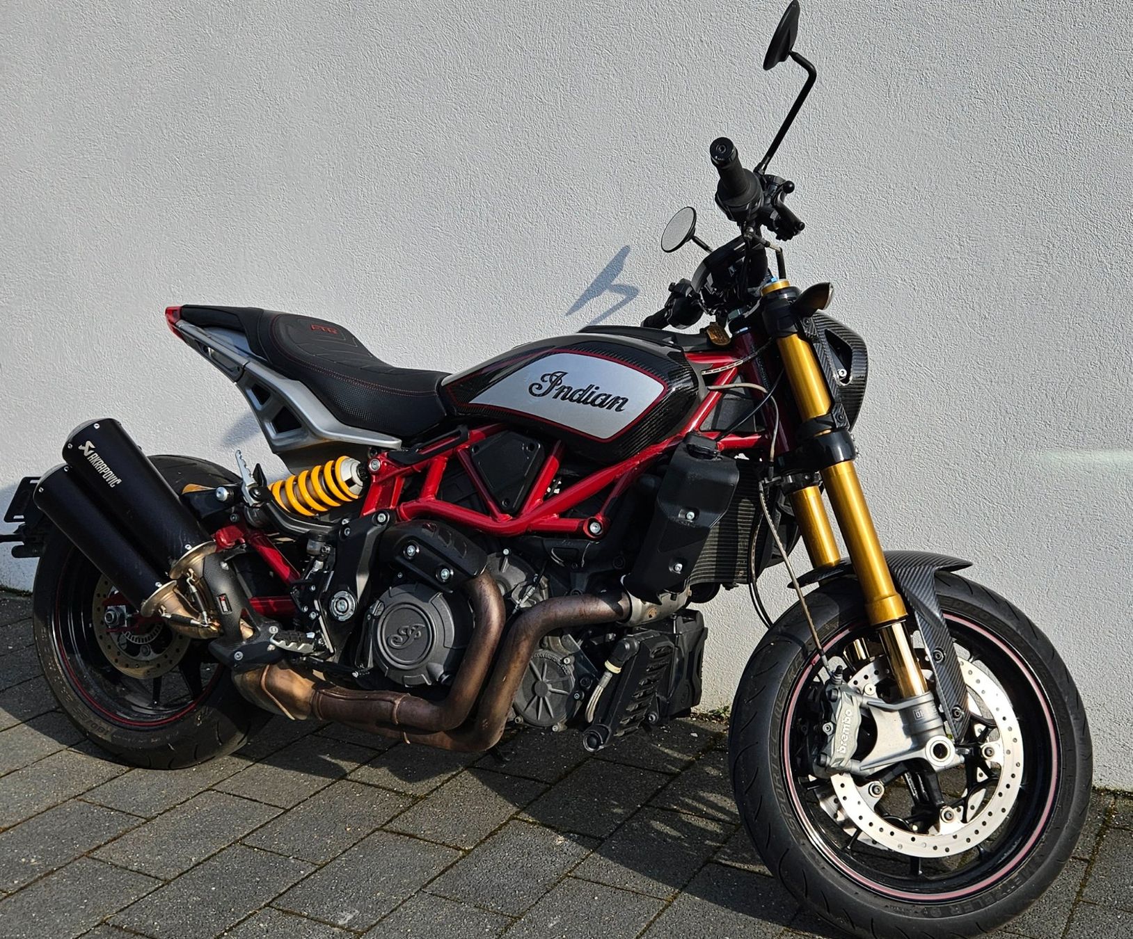 Indian Motorcycle Strada: Indian FTR Carbon R limited edition – Usato da Romanel-sur-Lausanne venduto da Marsu001 1