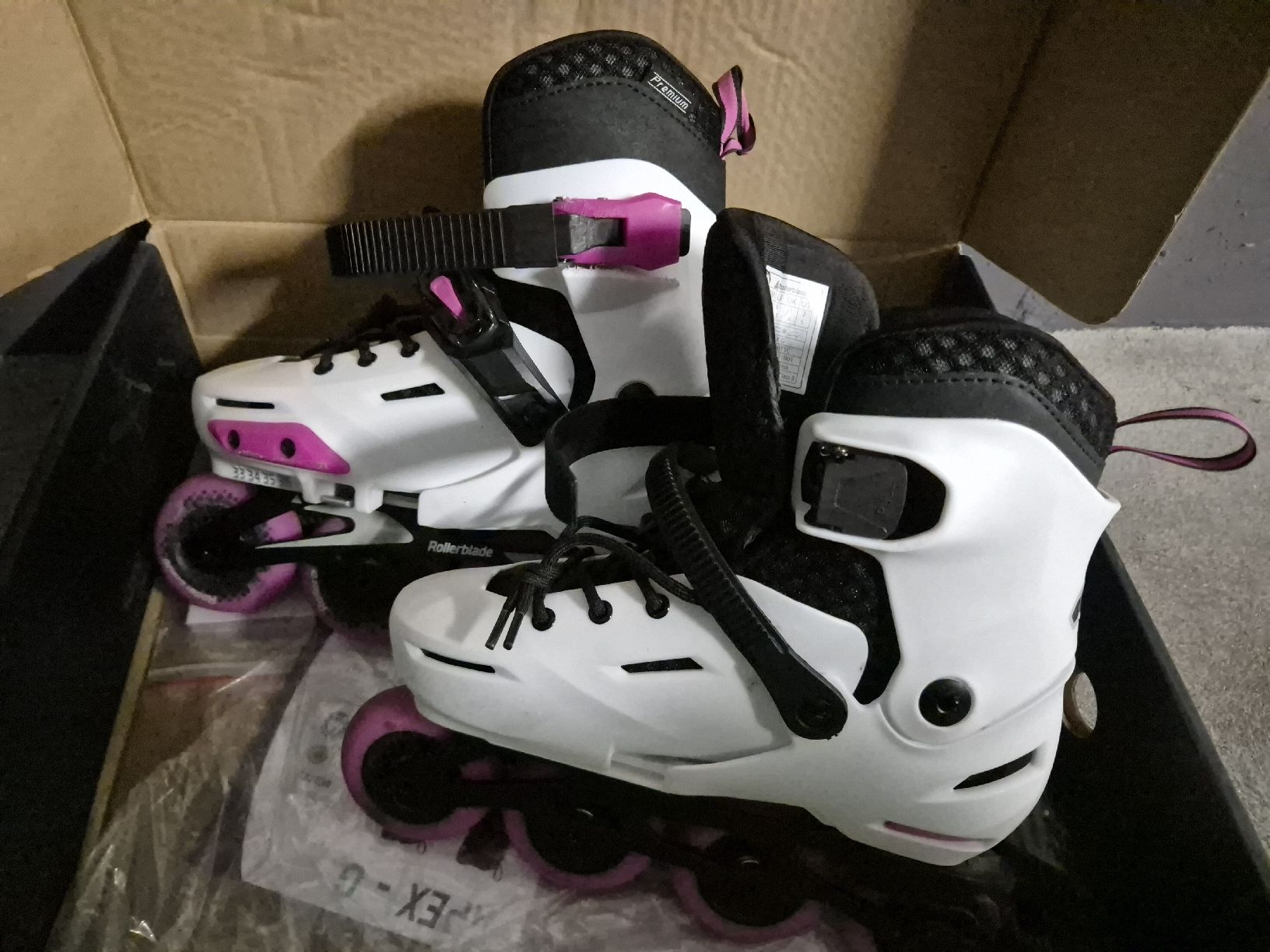 Pattini in linea & Pattini a rotelle: Rollerblade Apex G Kinder Inlineskates Grösse 33-36.5 – Usato da Rüschlikon venduto da rpfeiffer_ll 4