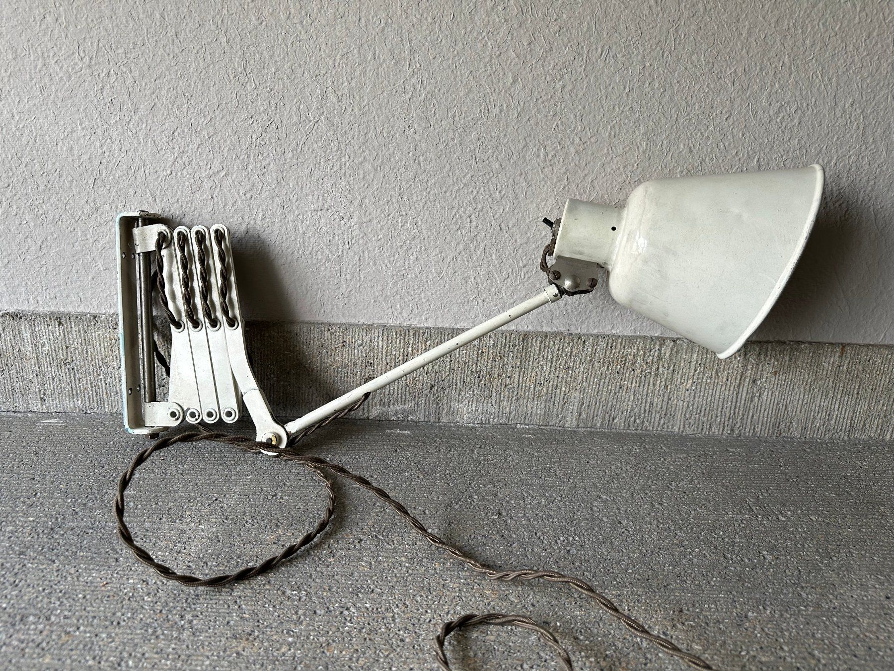 Lampes: Vintage Scheren-Wandlampe – D'occasion à Zürich par hanvil100