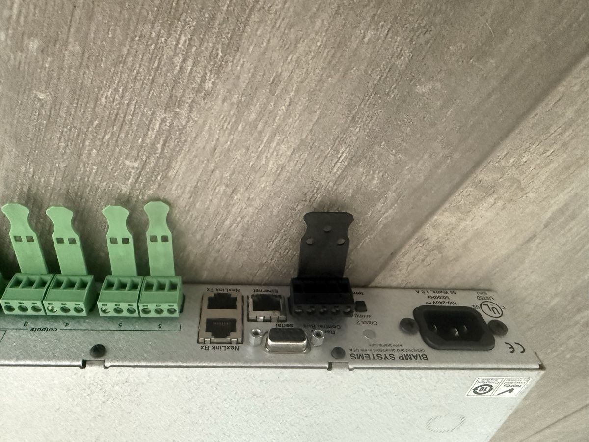 Convertitori: Biamp Nexia CS Audio Processor – Usato da Sirnach venduto da theitguy8370 3