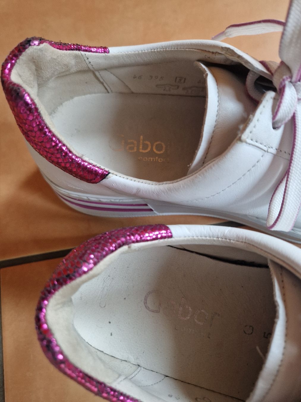 Gabor Chaussures femmes: Gabor Sneaker weiss/pink 38 – D'occasion à Lichtensteig par Cocabana_16 4