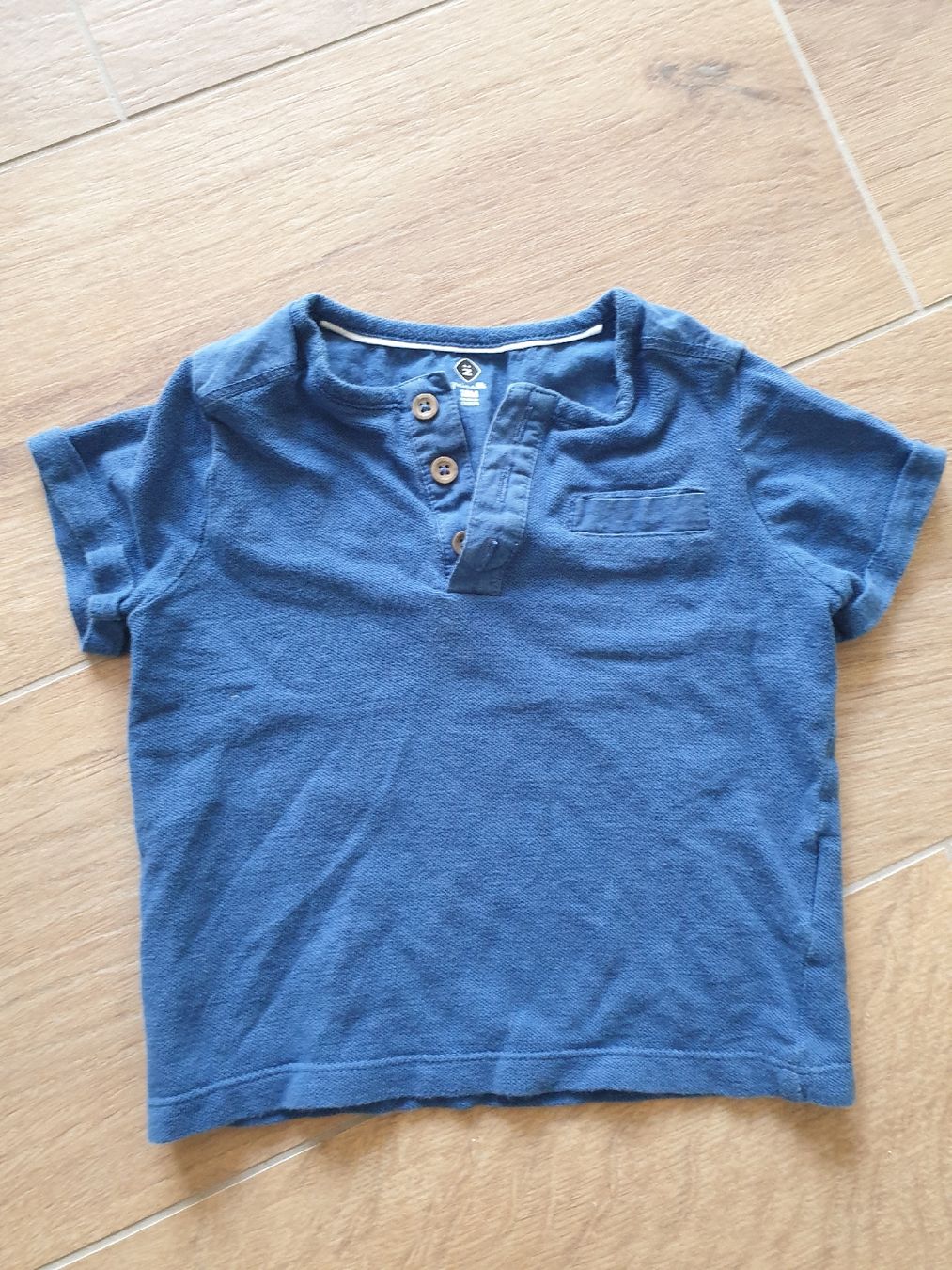 Camicie, Top & T-shirt: T-Shirt Grösse 80 – Usato da Eschenbach SG venduto da SanFranciscoCalifornia