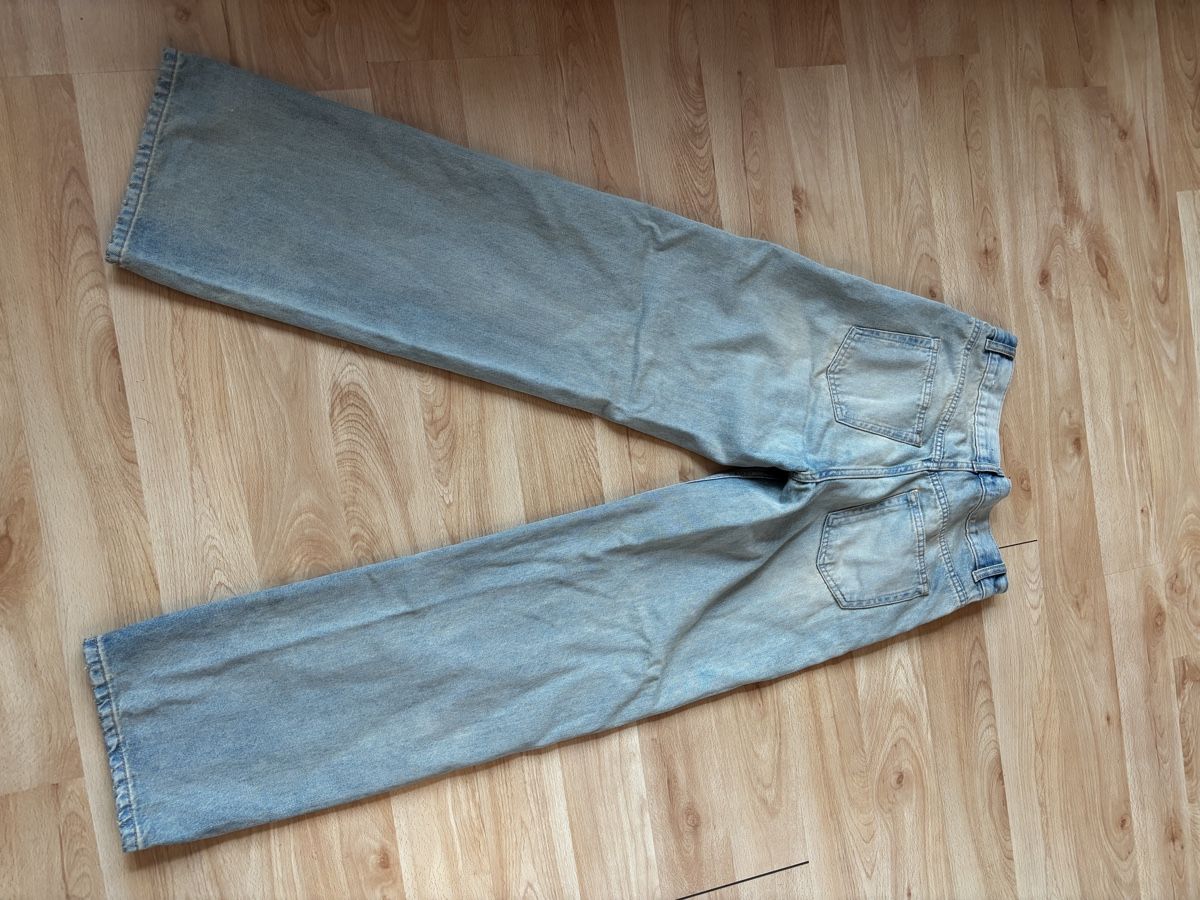 Mango Jeans: Jeans MNG weit Beine hellblau Grösse 34 neu – Usato da Dübendorf venduto da bin_8dhg 1