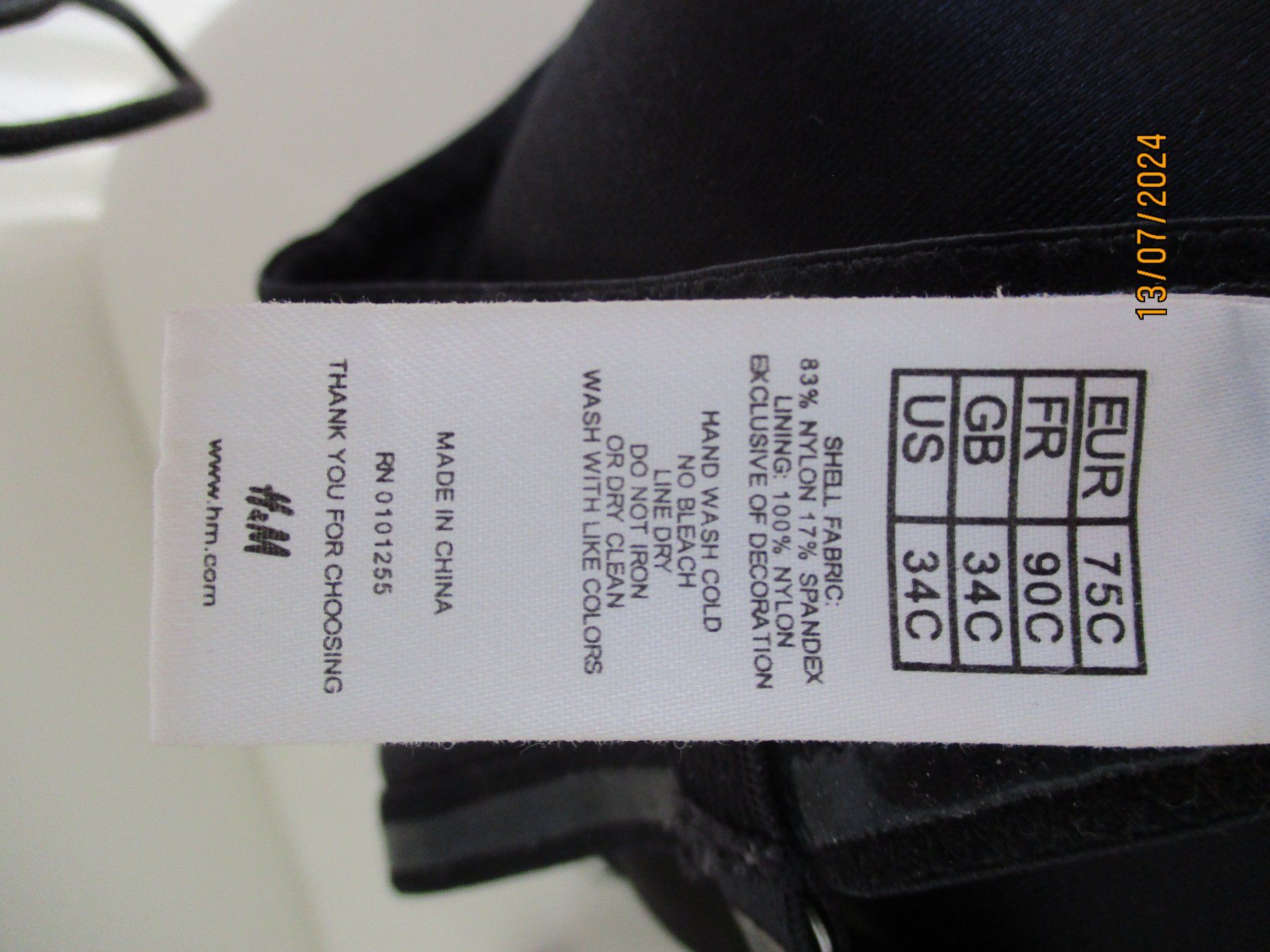 H&M Sonstige Unterwäsche: Neuer Bh, 75 C – Neu (gemäss Beschreibung) aus Zürich von elena_99 1