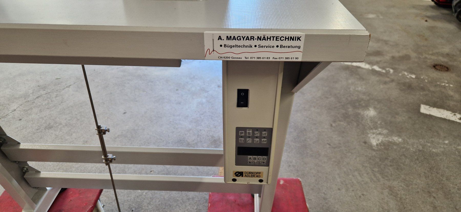 Dürkopp Macchine da cucire: Nähmaschine Dürkopp Adler ab 1.- – Usato da Widen venduto da Haus_Morgenstern 3