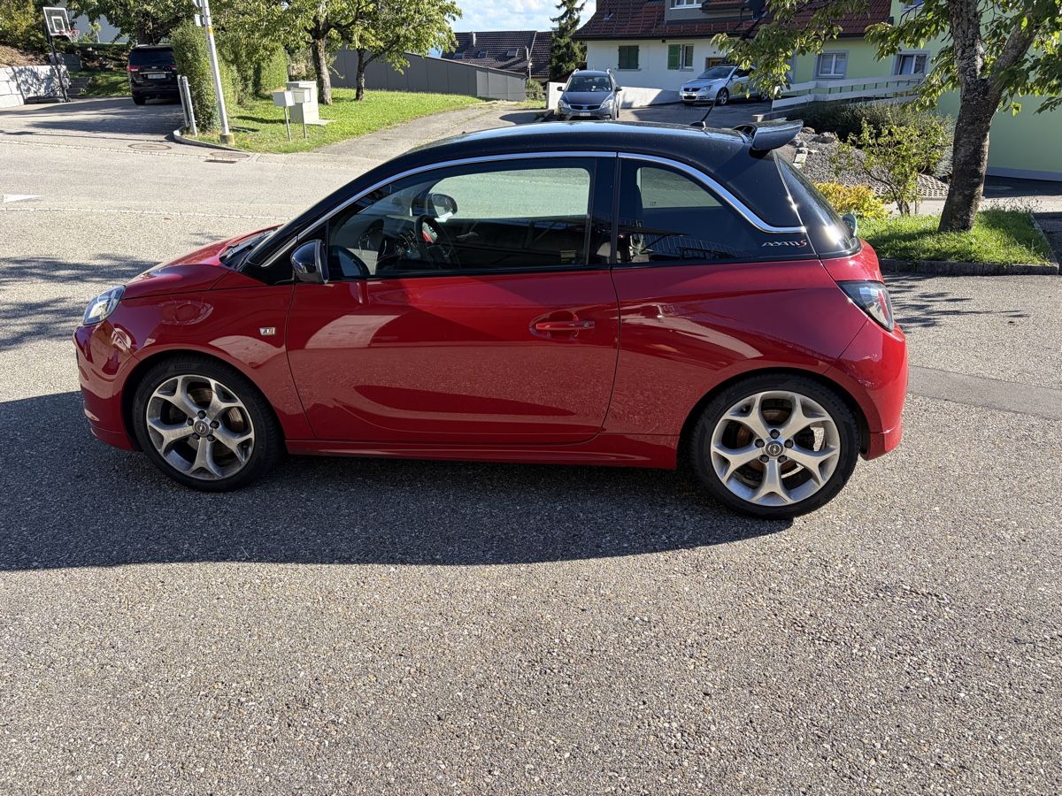 Opel Autos: Opel Adam S  – Défectueux à Günsberg par higa4524