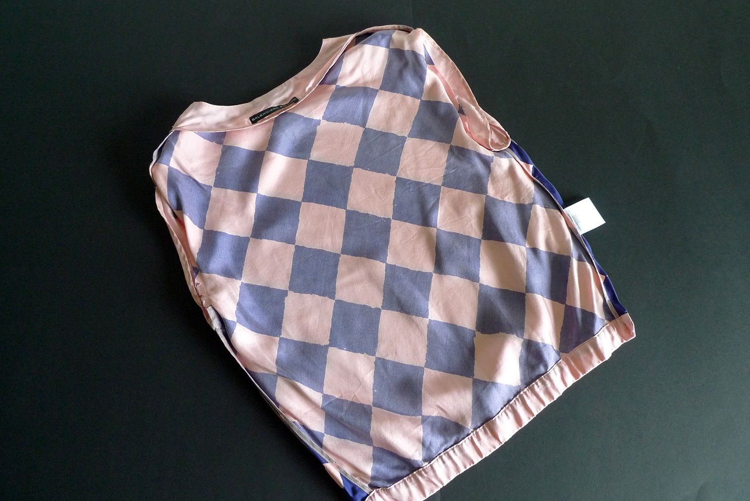 Balenciaga Top: Balenciaga Edition Top / Oberteil – Usato da Zürich venduto da Supetar 7