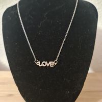 Halskette "Love"