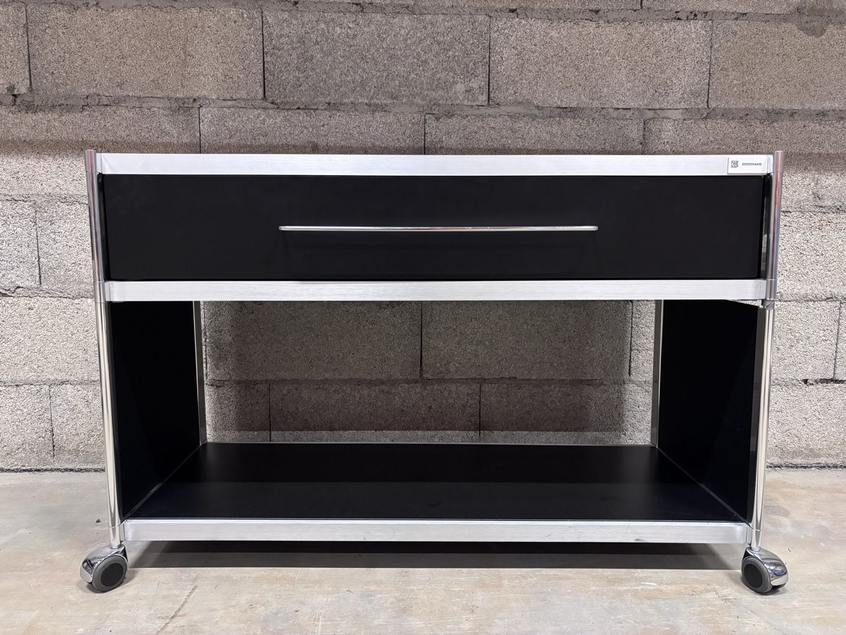 USM Korpus: USM Haller mobile serving/storage trolley – Gebraucht aus Petit-Lancy von Abrew617